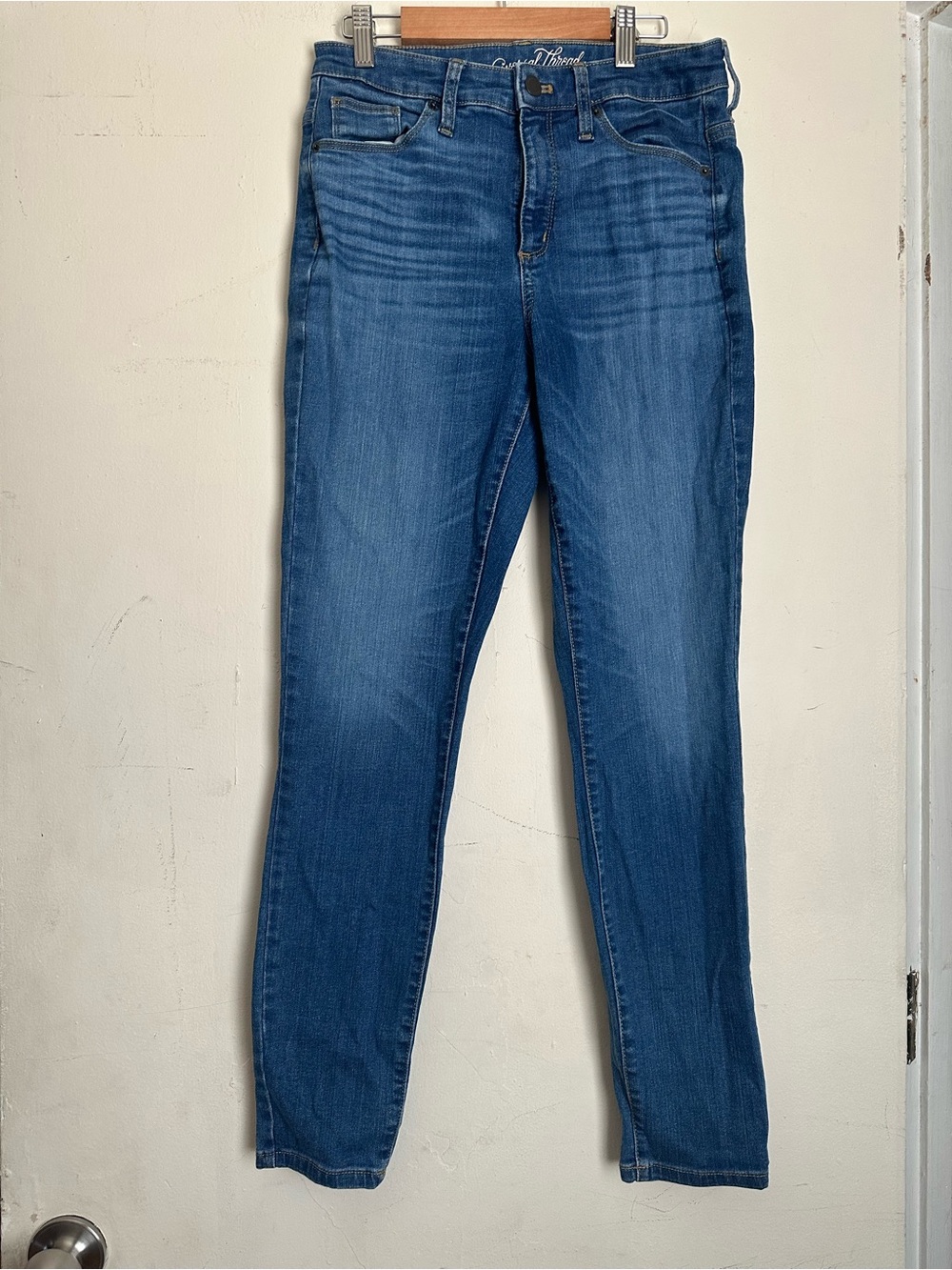 Universal Thread Women's Classic Indigo Skinny Jeans